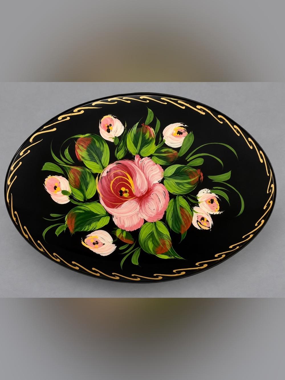 Vintage Russian Lacquer Brooch. #cz209